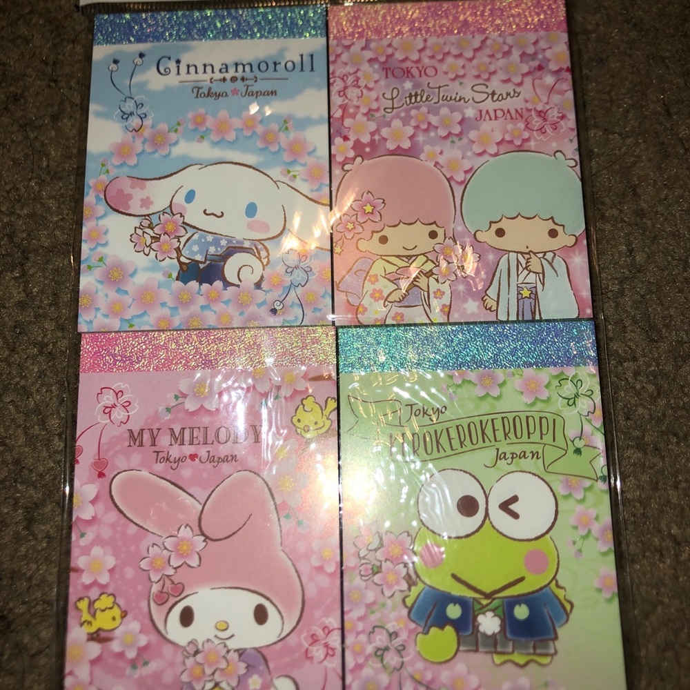 4 Pack Sanrio Character Note Pads